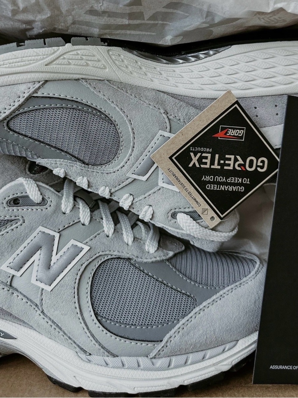 New Balance 2002RX Gore-Tex Concrete - Size 8 - NEW